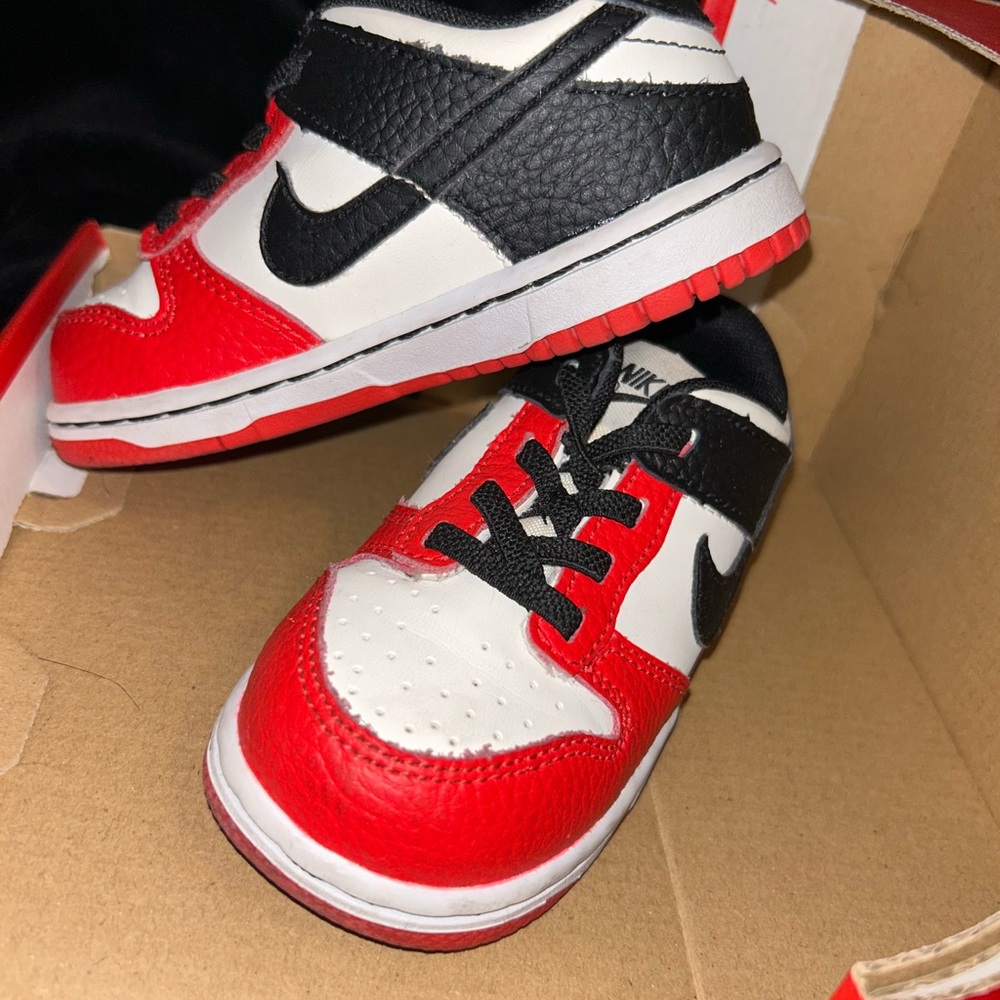 Nike Red and Black Low-Top Sneakers